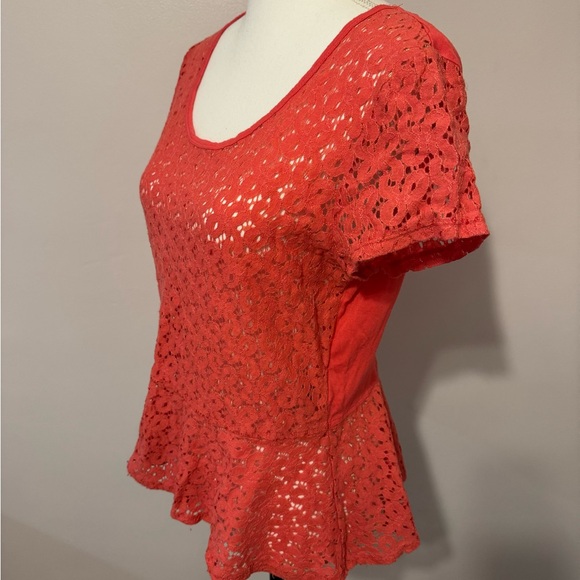 DKNYC, orange lace peplum short sleeve es top, medium - Picture 2 of 5